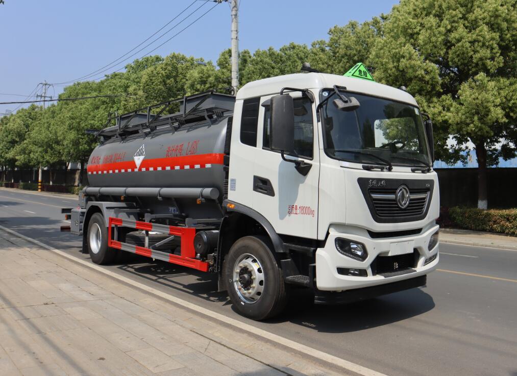 HLW5181GZWDF6型雜(zá)項危險物品罐式運輸車