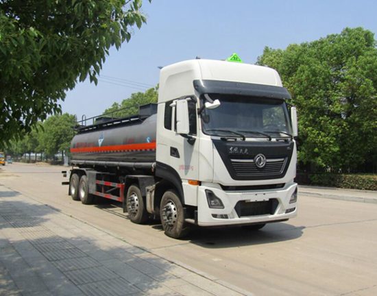 HLW5320GZWD6型雜(zá)項危險物品罐式運輸車