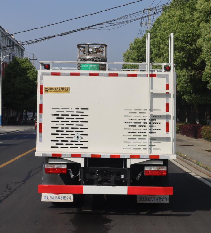 HLW5075TSC6EQ型鮮活水(shuǐ)産品運輸車